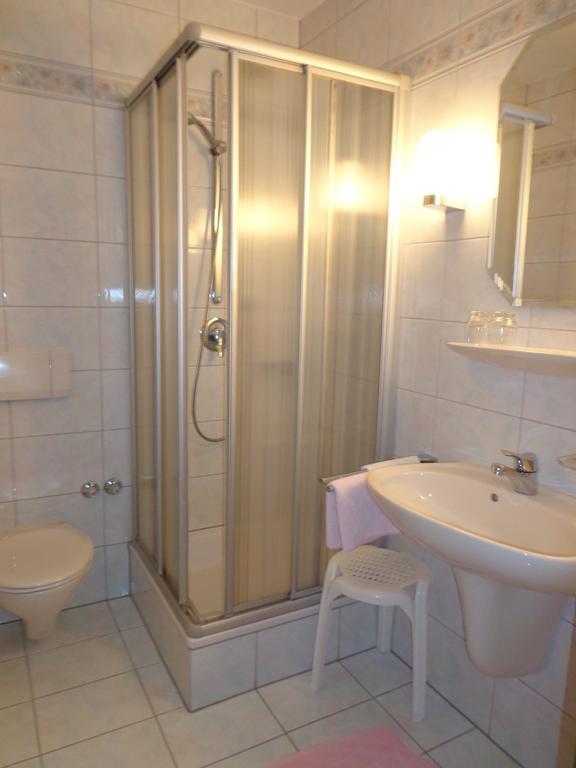 Hotel Am See Neubäu Quarto foto